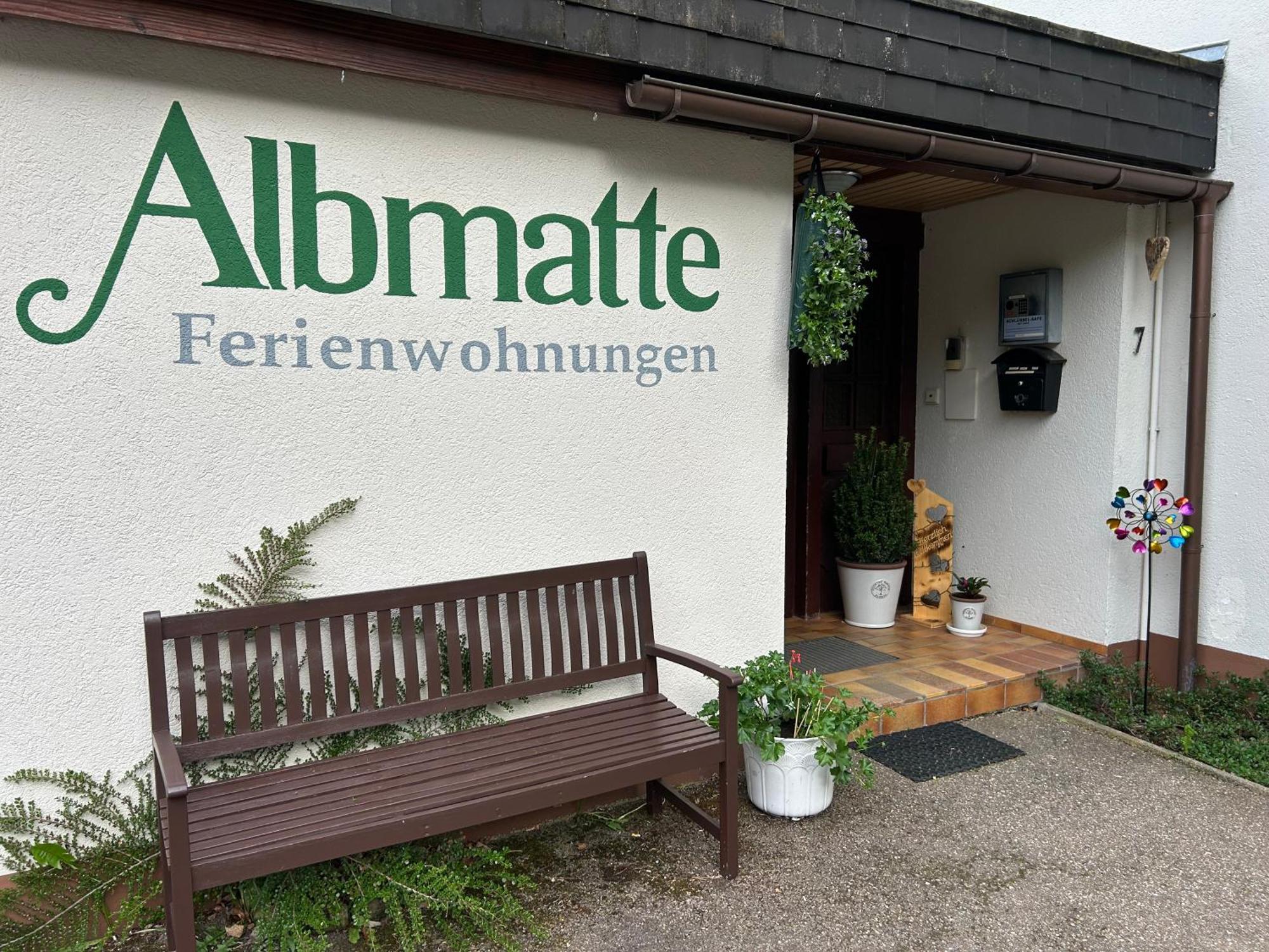Naturidyll Am Fluss - Ferienhaus Albmatte - Grosser Garten Zum Grillen Und Entspannen-Direkt Neben Dem Radon Revitalbad Mit Sauna Und Thermalbecken St. Blasien Exterior foto